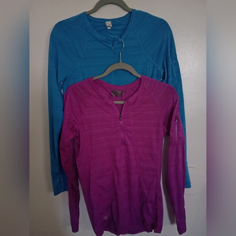 2 Athleta Womens Athletic Tops  Vibrant Pink and Blue Long‎ Sleeve Tees Sz M